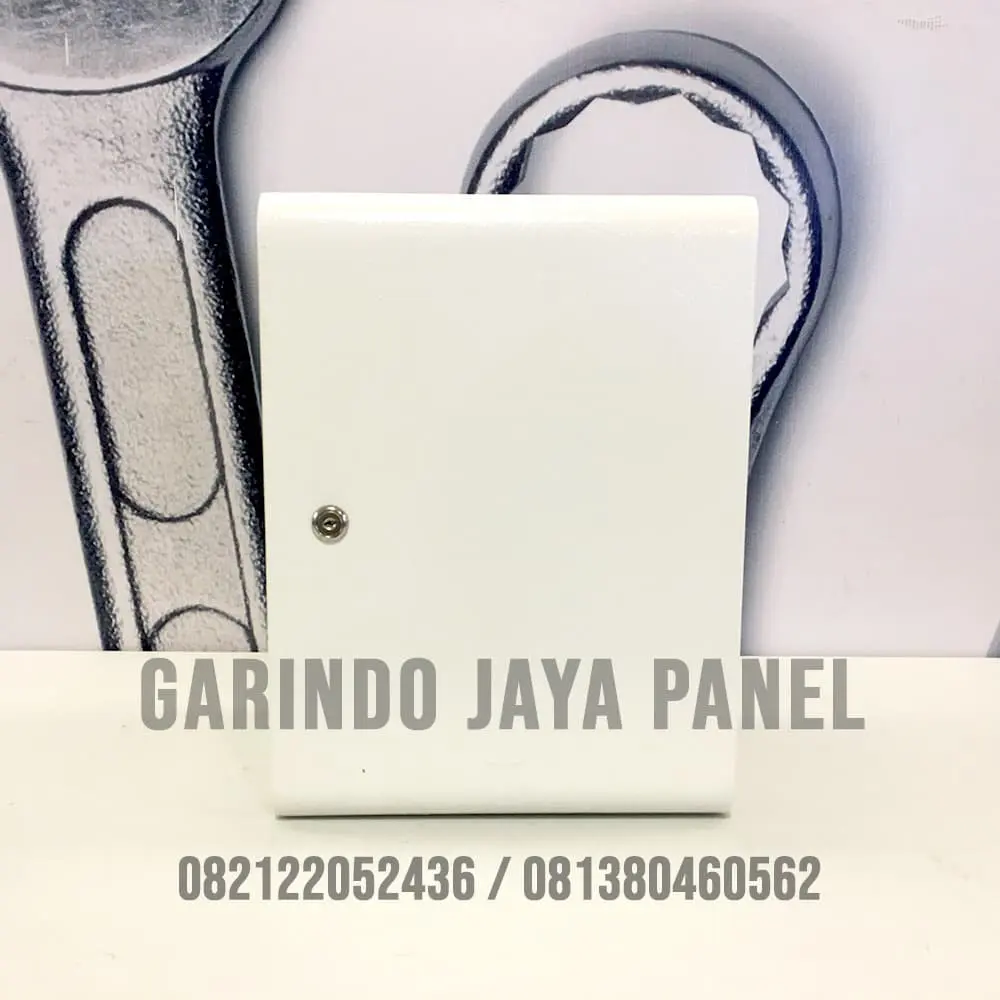 BOX UMG PANEL PUTIH 40x30x20 CM INDOOR